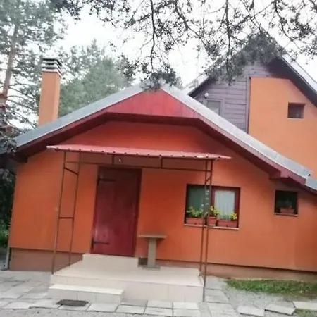 Sumska Kuca Nada Holiday home *