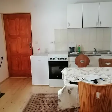 Sumska Kuca Nada Holiday home Divcibare