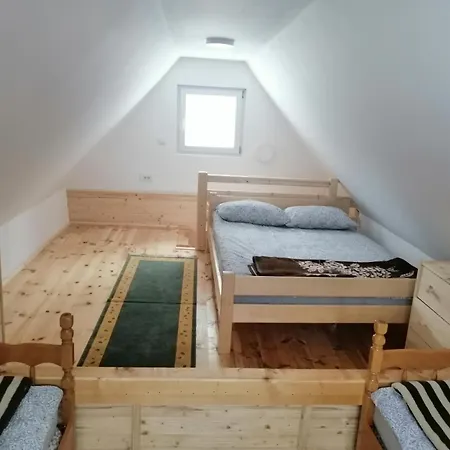 Sumska Kuca Nada بيت للعطل Divčibare