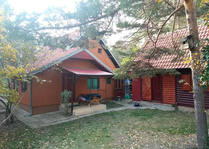 بيت للعطل Sumska Kuca Nada